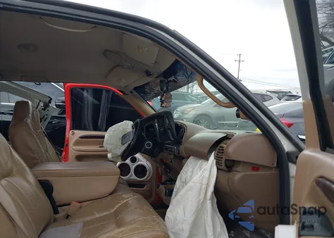 2000 Dodge Ram 1500 St z USA, uszkodzony, nr VIN 1B7HF13Z7YJ180746